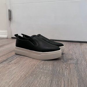 Aldo slip on shoes with platfotm